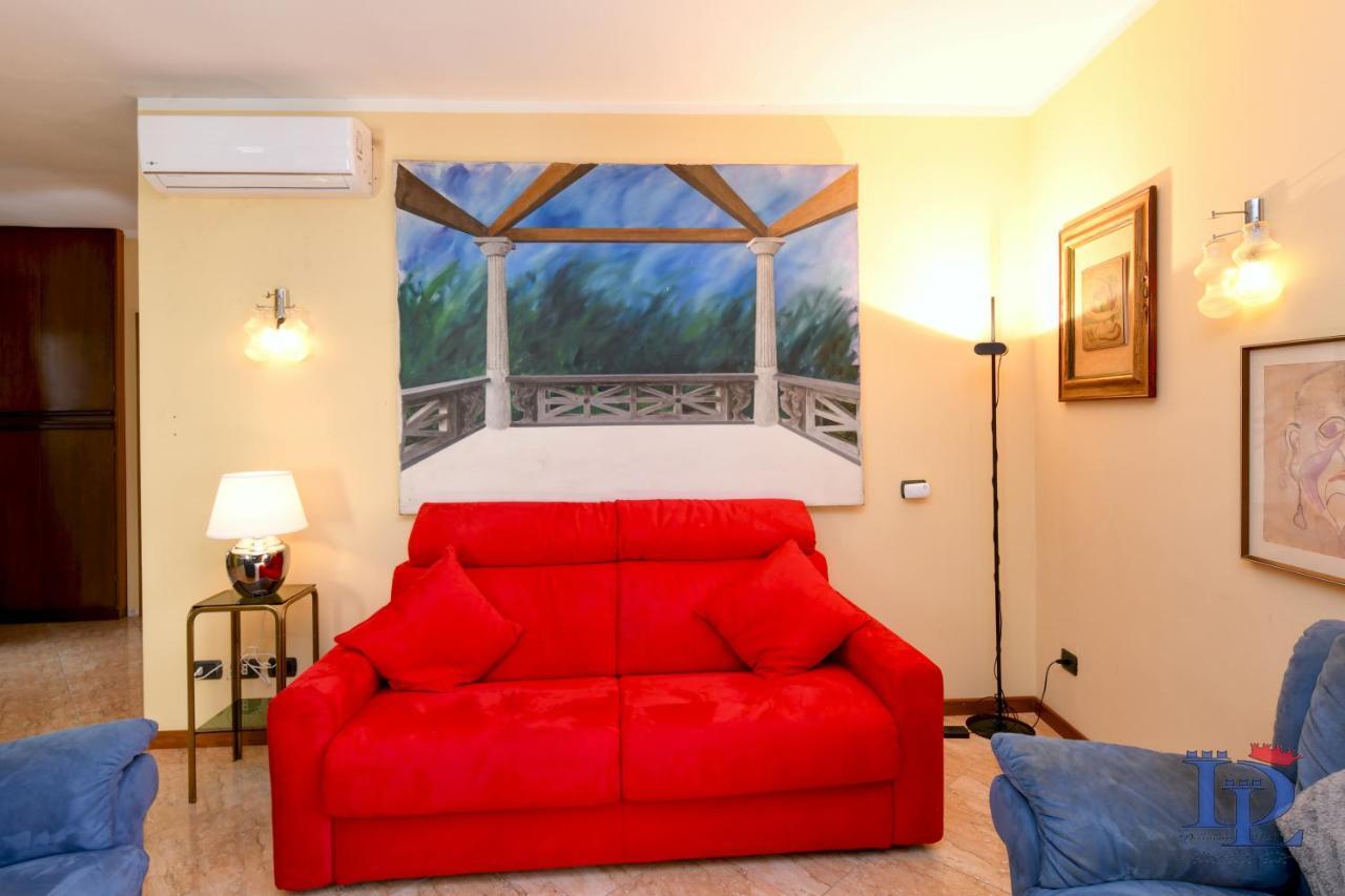 Desenzanoloft Official Partner Marriott Homes & Villas - Queen Of Sirmione Castle View 외부 사진